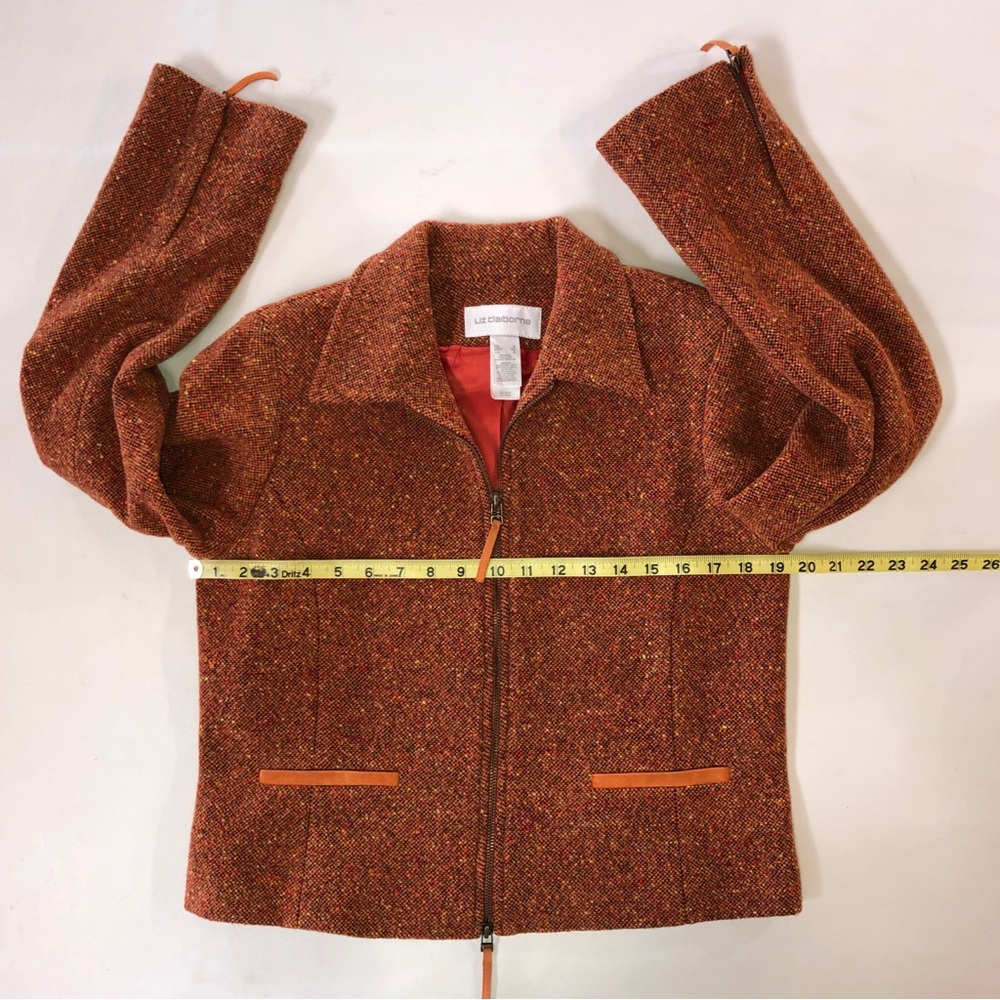 LIZ CLAIBORNE Vintage Wool Blend Suede Trim Cropped Jacket (S) - Picture 11 of 17